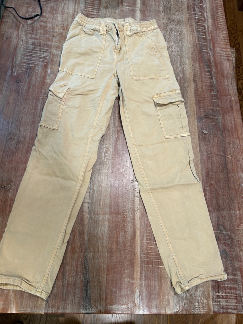 American Eagle Outfitters Khaki Stretch Cargo Pants